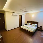 Divine India Service Apartment 4Bhk , J-191 , Saket