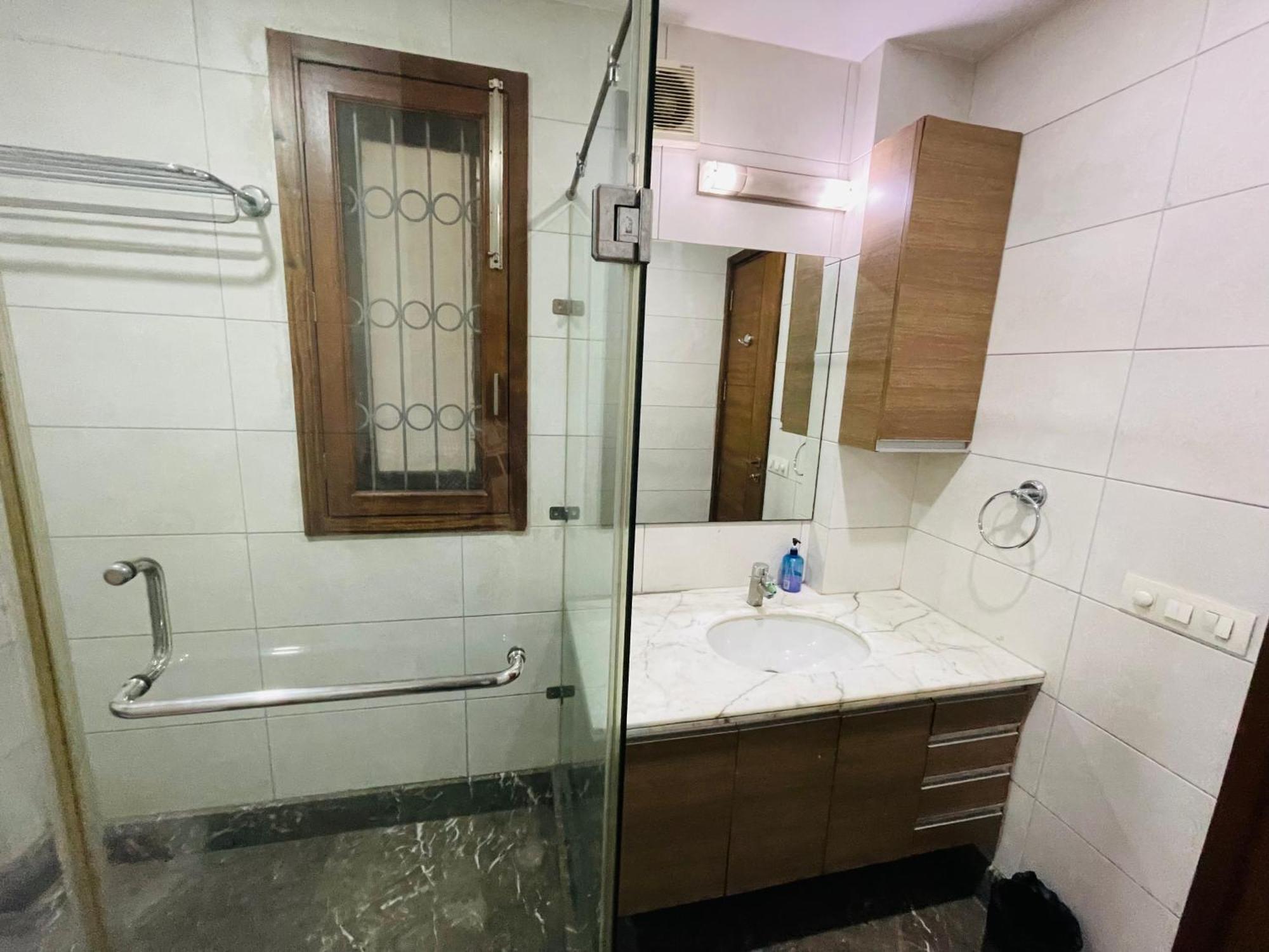 Divine India Service 4bhk , J-191 , Saket Apartment *