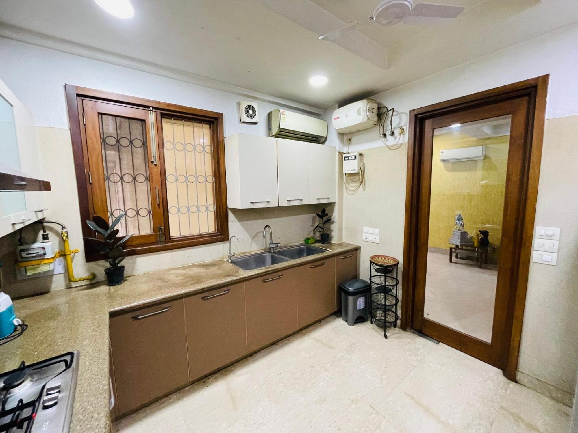 Divine India Service 4bhk , J-191 , Saket Apartment